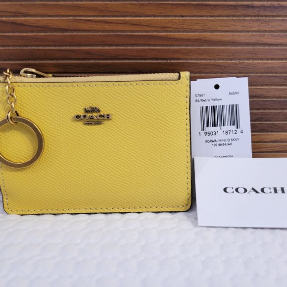 Coach ID Case - Picture 3 of 14